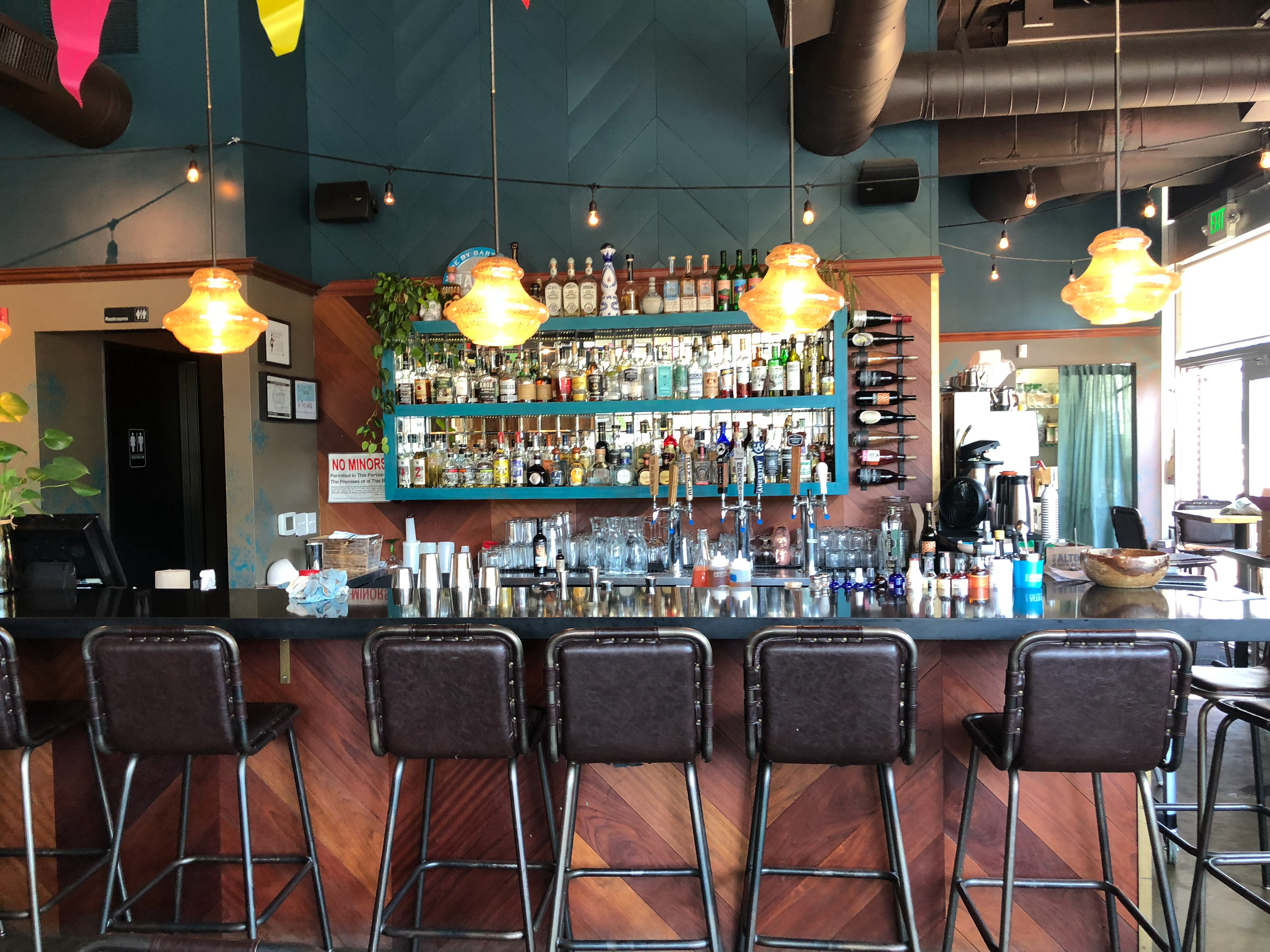 Oregon Cider Week: Black Currant Cider Cocktail Night Verde Cocina on Mississippi hosted by Steven Shomler